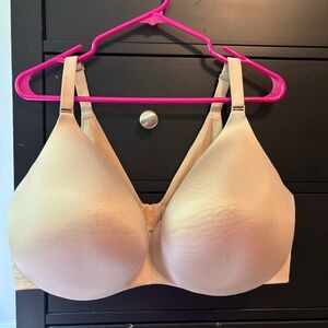 Lane Bryant Cacique under wire back smoothing bra 42G